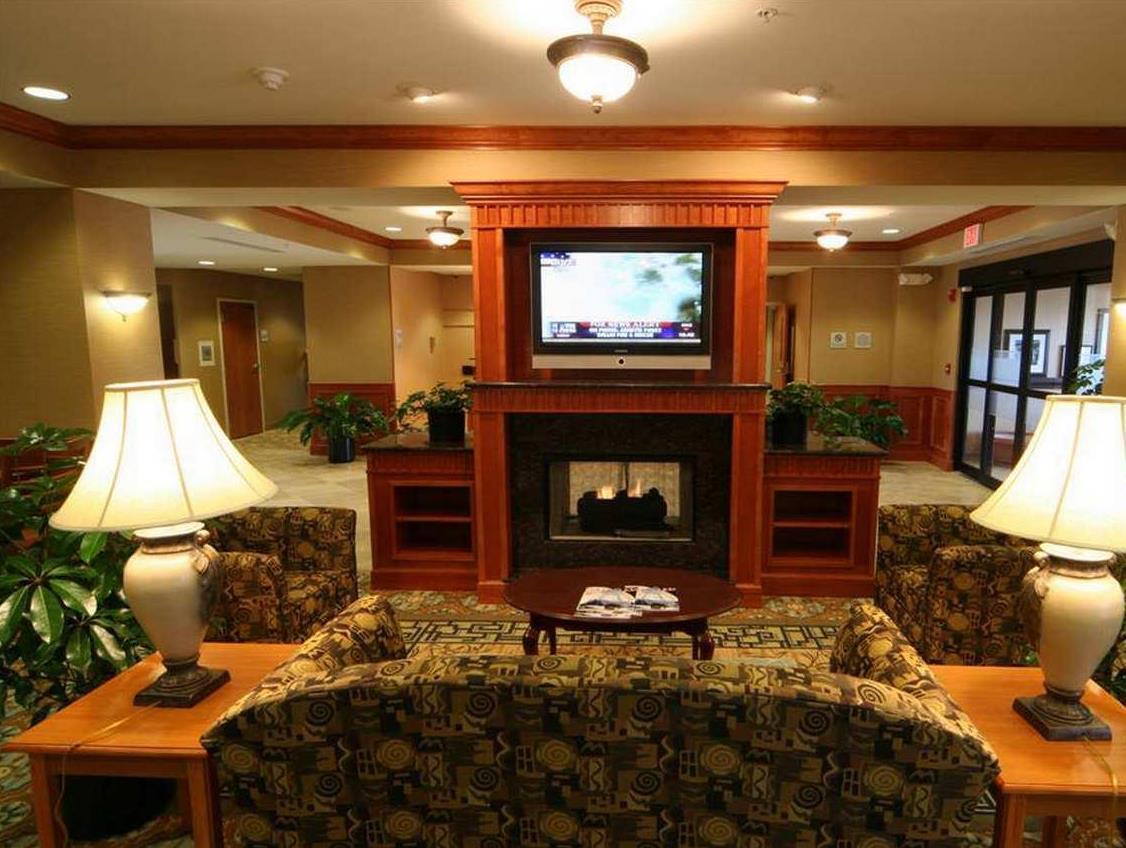 Hampton Inn Commerce/Novi Dış mekan fotoğraf