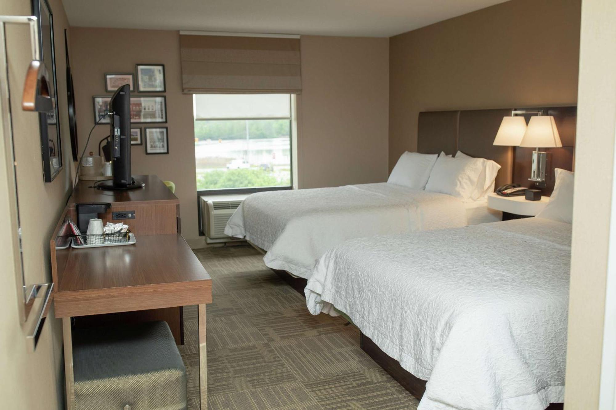 Hampton Inn Commerce/Novi Dış mekan fotoğraf