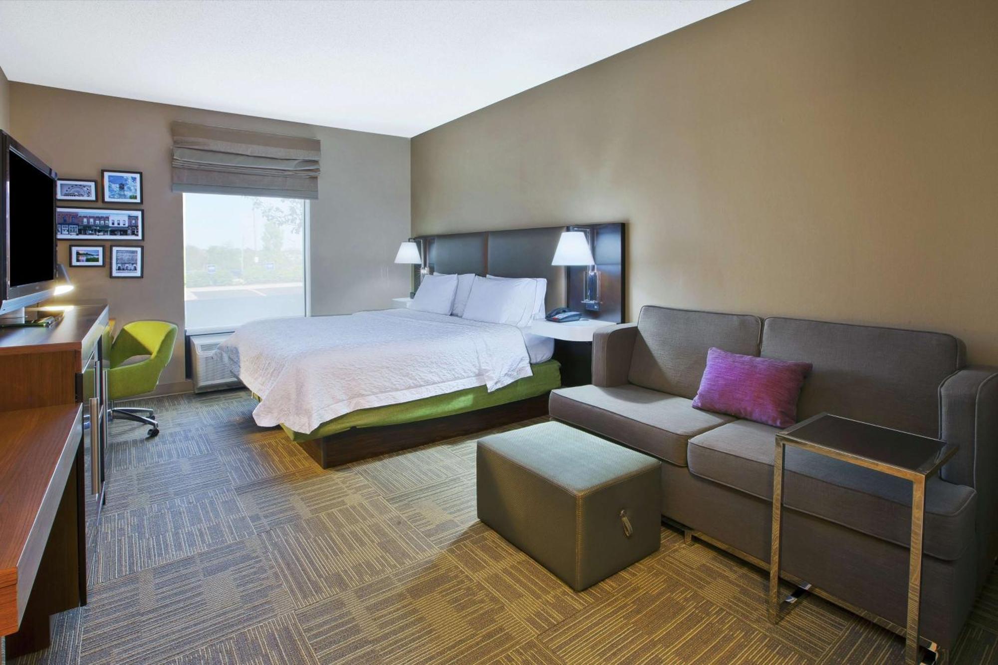 Hampton Inn Commerce/Novi Dış mekan fotoğraf