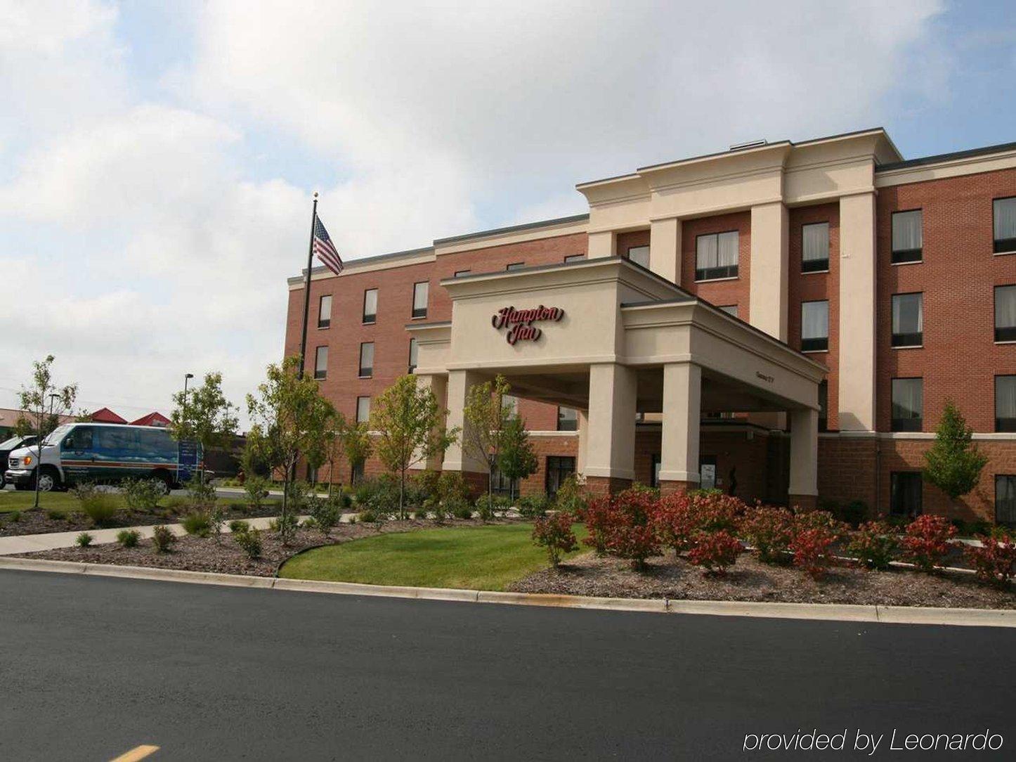 Hampton Inn Commerce/Novi Dış mekan fotoğraf