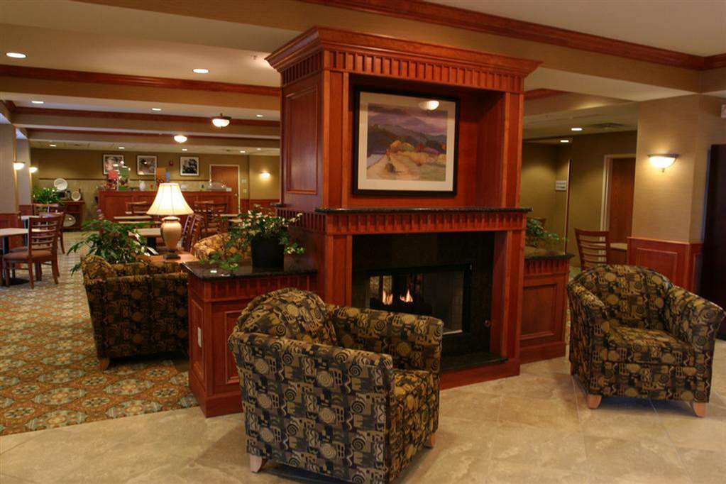 Hampton Inn Commerce/Novi İç mekan fotoğraf